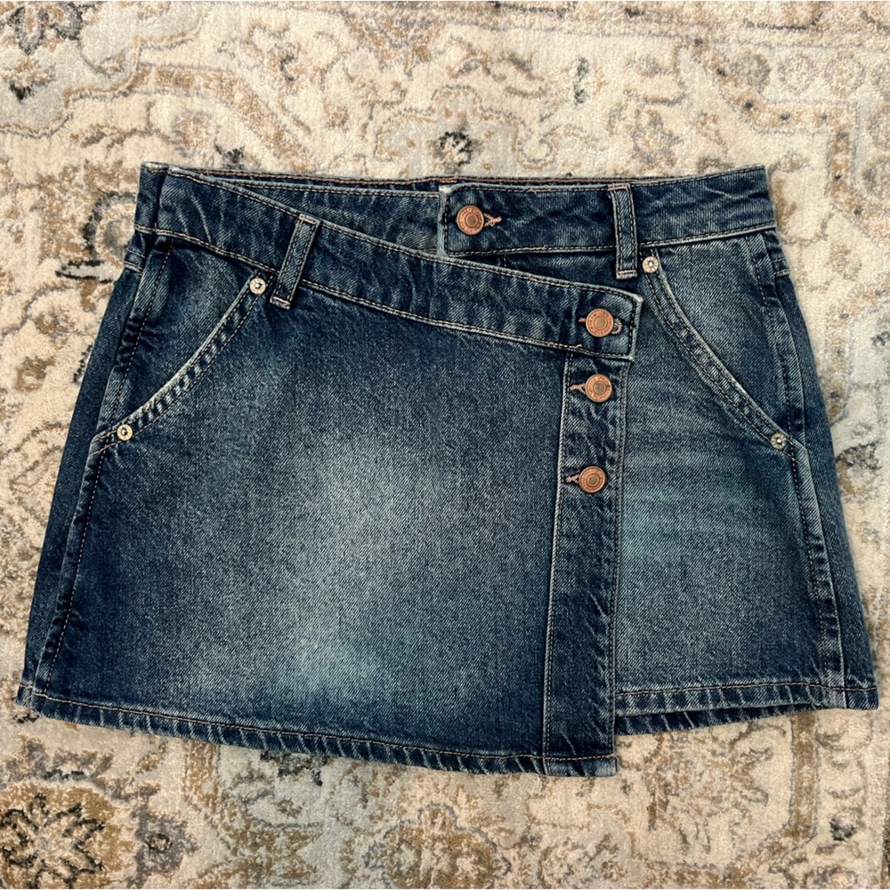 Free People We The Free Wynne wrap denim skirt NWOT size 25